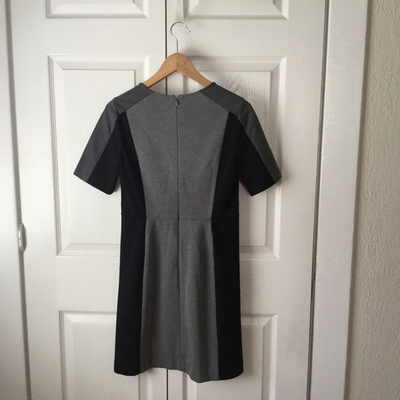 Ann Taylor LOFT Black & Gray Colorblock Short Sleeve Dress Size 2 EUC - Picture 4 of 12